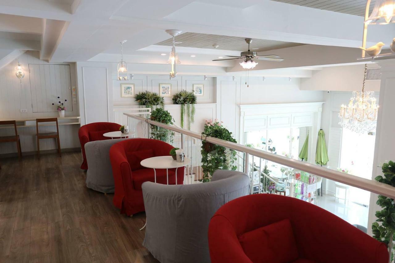 Mali @Silom Boutique Hotel Bangkok Bagian luar foto